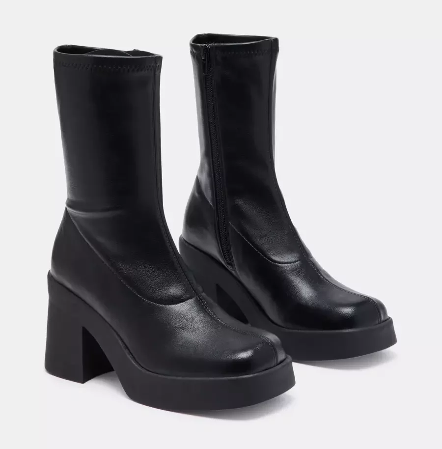 Kerina Wang - Steve Madden KLAYTON BLACK Boots are Back in Stock! Viral Ankle Boots